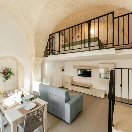 Leopardi 14 - Casa Ottocentesca Con Terrazza