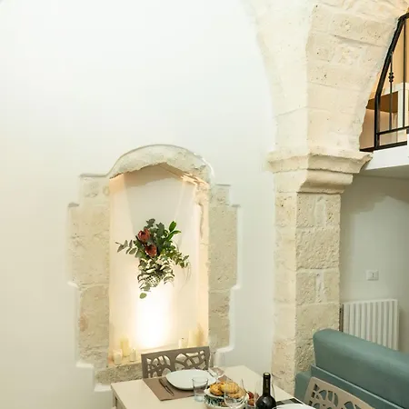 Leopardi 14 - Casa Ottocentesca Con Terrazza Ostuni