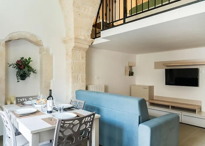 Leopardi 14 - Casa Ottocentesca Con Terrazza *